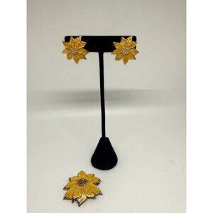 Vintage Avon Golden Sparkle Poinsettia Enamel Brooch & Clip On Earrings